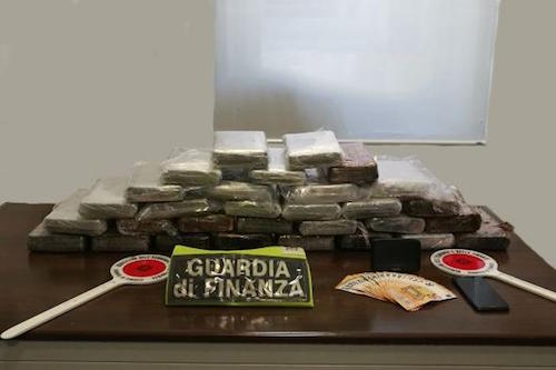 Corigliano-Rossano | Coriglianese arrestato al Brennero con 33 chili di cocaina